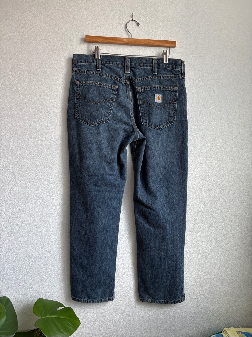 Carhartt Relaxed Fit Jeans Mens 34x30 Dark Wash Blue Denim Workwear